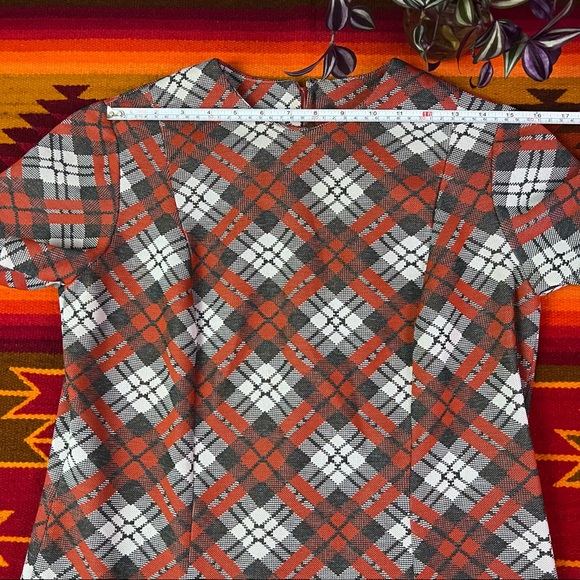 Vintage mod plaid dress - Picture 2 of 5